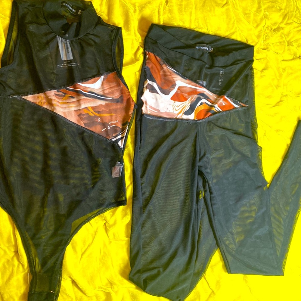 Black marble print mesh leggings and top set